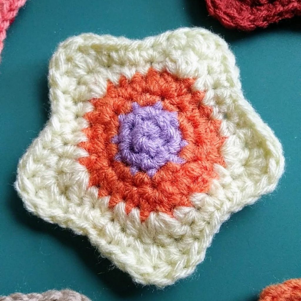 estrella simple al crochet