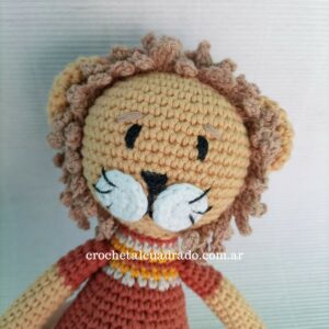 leon amigurumi