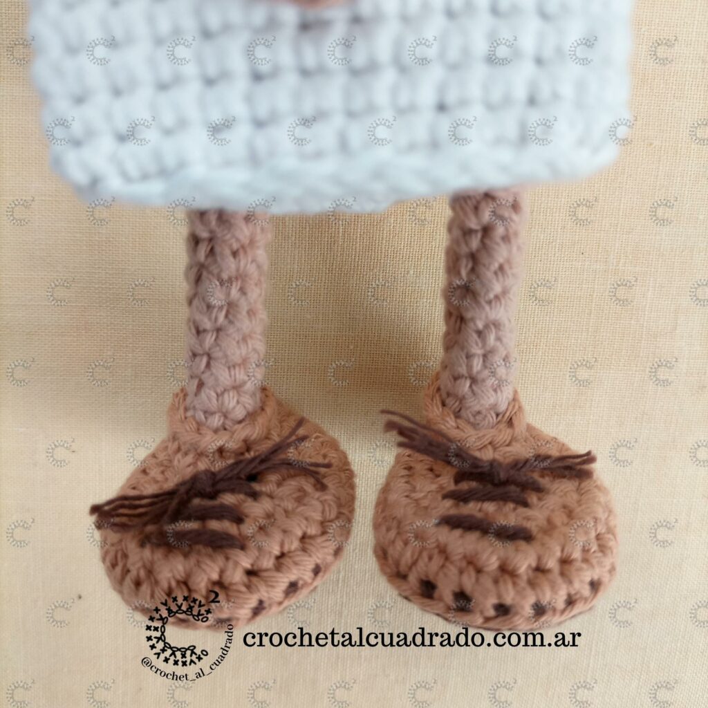 zapatos frigo camelo amigurumi